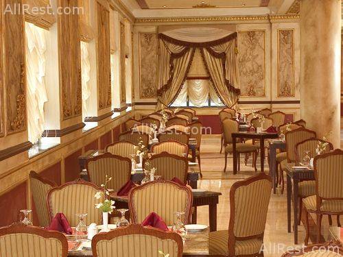 Royal Ascot Hotel 18